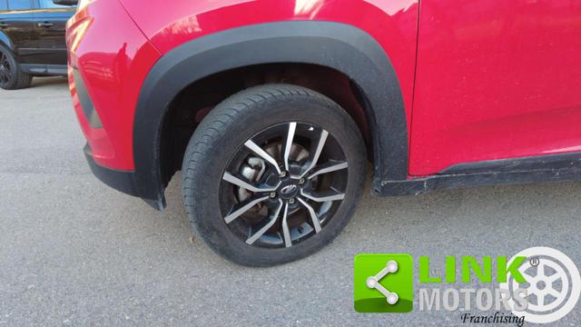 MAHINDRA KUV100 usata, con Airbag Passeggero