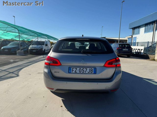 PEUGEOT 308 usata, con Alzacristalli elettrici