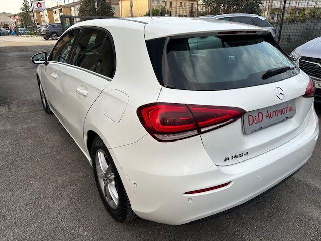 MERCEDES-BENZ A 180 usata, con Cerchi in lega