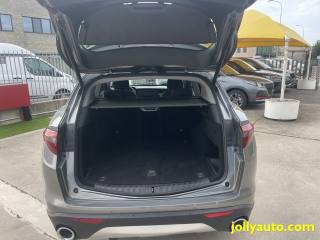 ALFA ROMEO Stelvio usata, con Controllo automatico clima