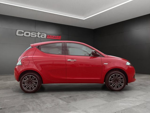 LANCIA Ypsilon usata, con ESP