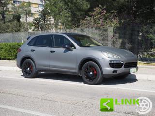 PORSCHE Cayenne usata, con Autoradio