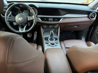 ALFA ROMEO Stelvio usata, con Interni in pelle