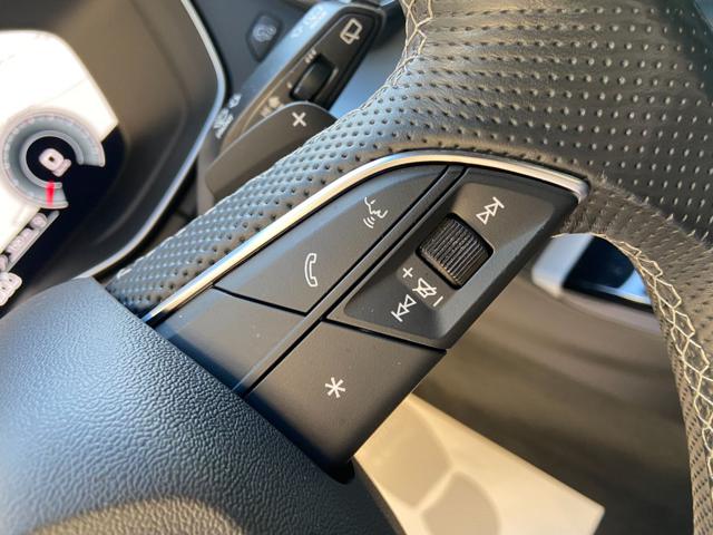 AUDI Q5 usata, con Sensori di parcheggio anteriori