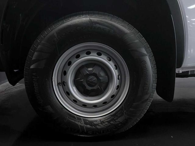 VOLKSWAGEN Amarok usata, con USB