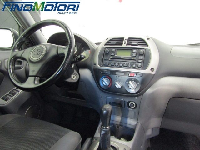 TOYOTA RAV 4 usata, con Cerchi in lega