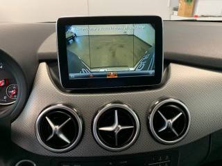 MERCEDES-BENZ B 180 usata, con Cruise Control