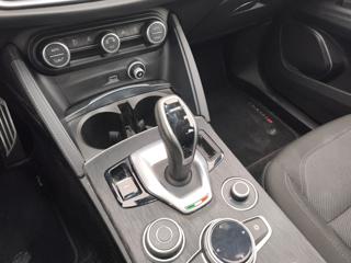 ALFA ROMEO Stelvio usata, con Sistema di navigazione