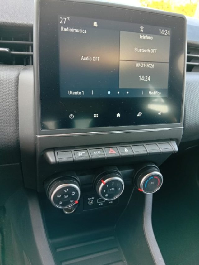 RENAULT Clio usata, con USB