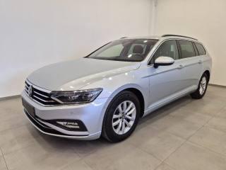 VOLKSWAGEN Passat Variant 2.0 TDI SCR EVO DSG N1 - Cam - Carplay - ACC/Lim