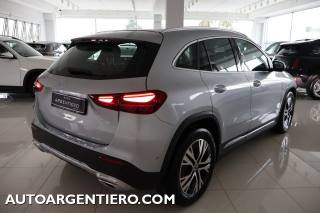 MERCEDES-BENZ GLA 180 usata, con Luci diurne