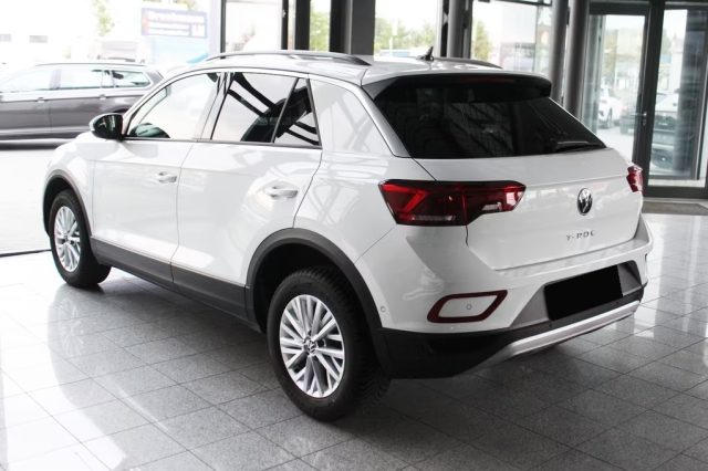 VOLKSWAGEN T-Roc usata, con Alzacristalli elettrici