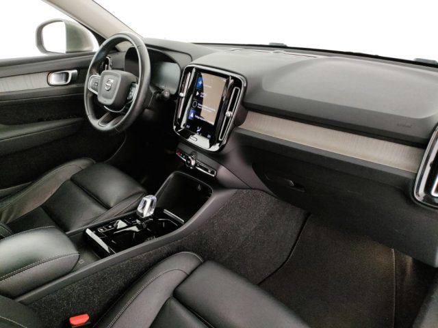 VOLVO XC40 usata, con Controllo trazione