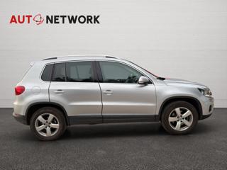 VOLKSWAGEN Tiguan usata, con Autoradio