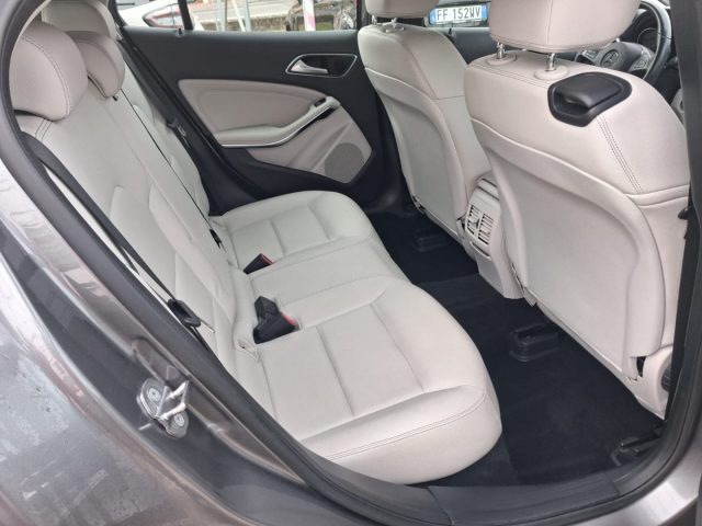 MERCEDES-BENZ GLA 200 usata, con Cruise Control