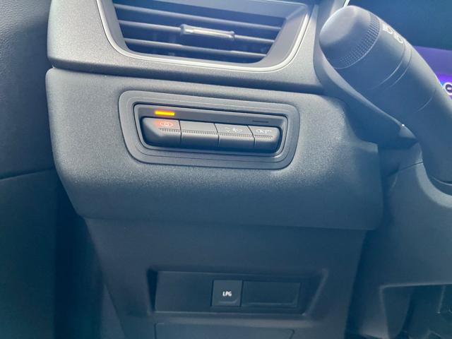 RENAULT Captur usata 7