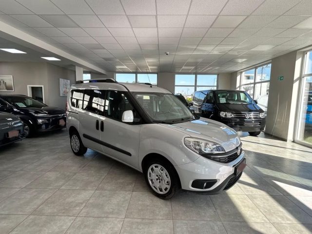 FIAT Doblo usata, con Airbag Passeggero
