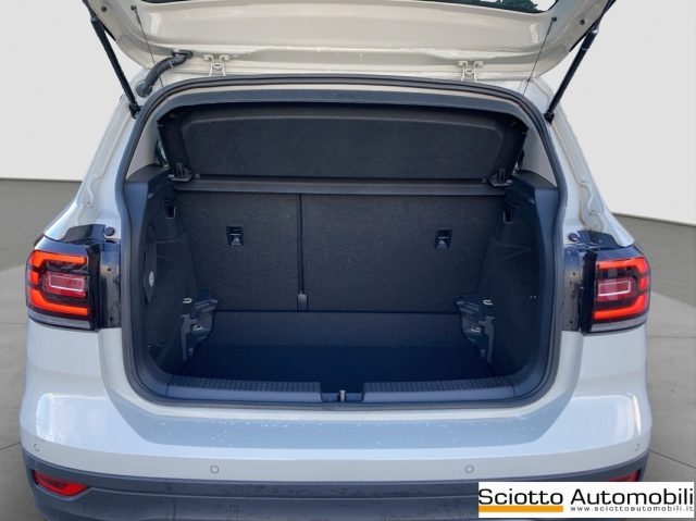 VOLKSWAGEN T-Cross usata, con Autoradio digitale