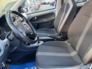 VOLKSWAGEN up! usata, con Specchietti laterali elettrici