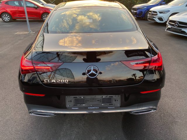 MERCEDES-BENZ CLA 200 usata, con Controllo automatico clima