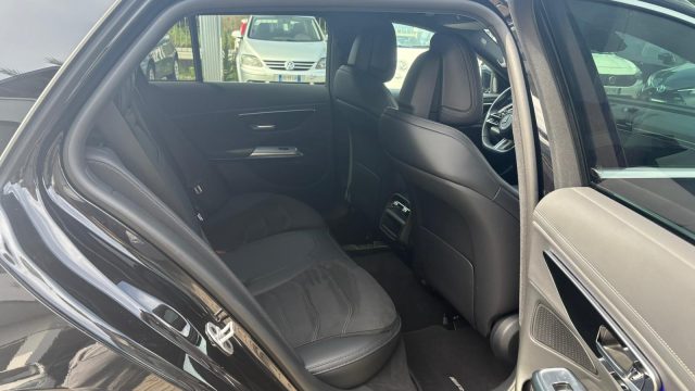 MERCEDES-BENZ E 220 usata, con Luci diurne LED