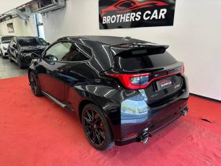 TOYOTA Yaris usata, con Cerchi in lega
