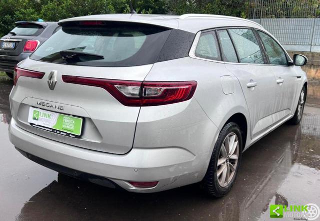 RENAULT Megane usata, con Alzacristalli elettrici