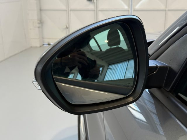 ALFA ROMEO Stelvio usata, con Sensori di parcheggio anteriori