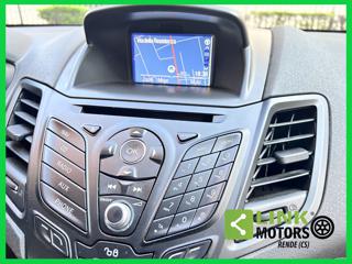 FORD Fiesta usata, con Sensori di parcheggio posteriori