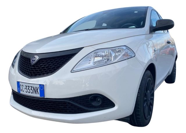 LANCIA Ypsilon usata, con Airbag