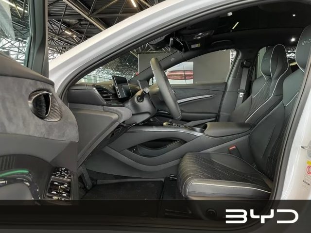 BYD Seal usata, con Airbag