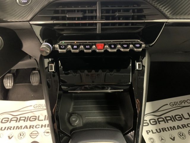PEUGEOT 2008 usata, con Fari Xenon