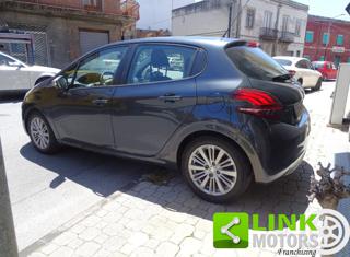 PEUGEOT 208 usata, con Airbag Passeggero