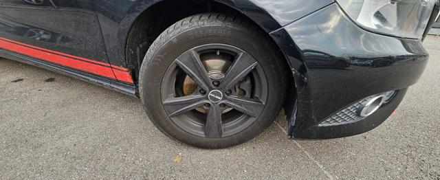 MERCEDES-BENZ A 180 usata, con Chiusura centralizzata