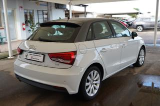 AUDI A1 usata, con Autoradio