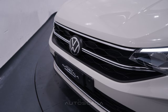 VOLKSWAGEN Taigo usata 24
