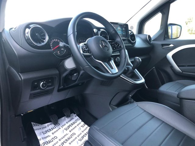 MERCEDES-BENZ T 160 usata, con USB