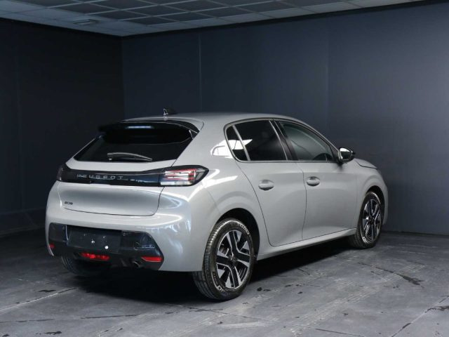 PEUGEOT 208 usata, con Autoradio