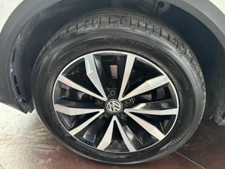 VOLKSWAGEN T-Roc usata, con Alzacristalli elettrici