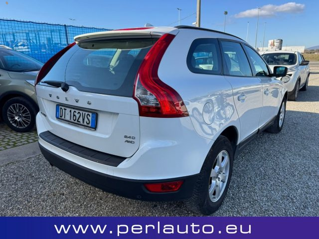 VOLVO XC60 usata, con Airbag laterali