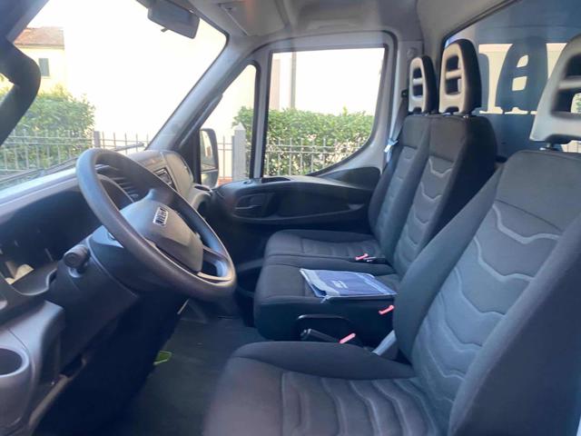 IVECO Daily usata 7