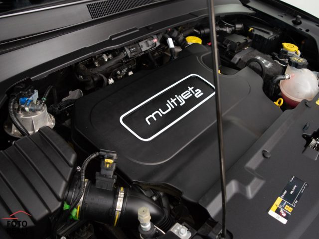 JEEP Compass usata, con Bluetooth
