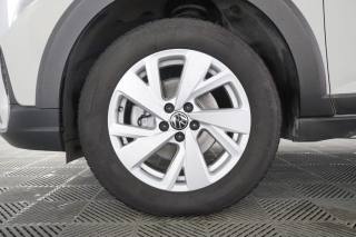 VOLKSWAGEN Taigo usata 8