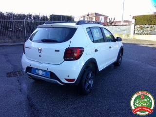 DACIA Sandero usata, con Autoradio
