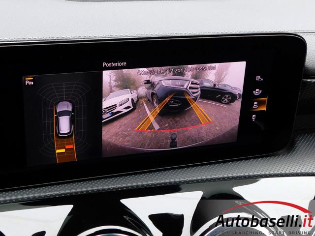 MERCEDES-BENZ CLA 180 usata, con Tetto panorama