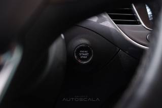 OPEL Crossland usata, con USB