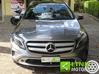 MERCEDES-BENZ GLA 200 usata, con Airbag