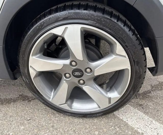 FORD Fiesta usata, con Airbag laterali