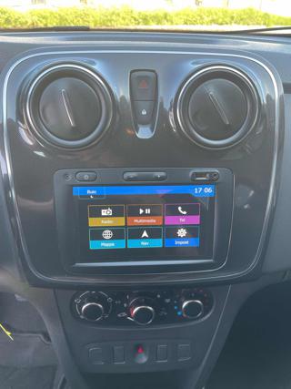 DACIA Sandero usata, con Luci diurne LED