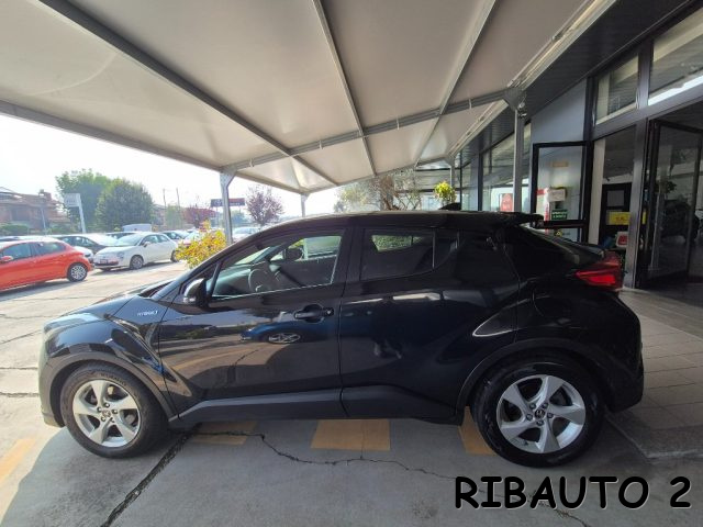 TOYOTA C-HR usata, con Bluetooth